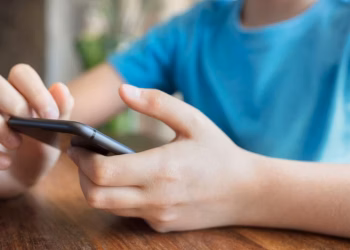 UAE Restricts Phone Marketing Calls and Messages to Specific Hours