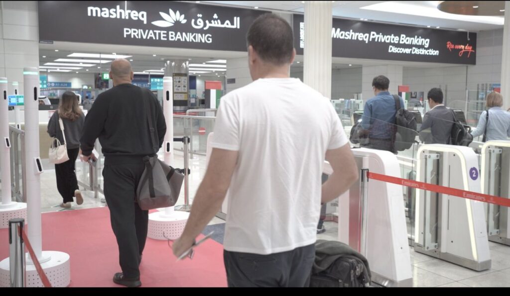 Dubai Expands ‘Red Carpet’ Smart Corridors at DXB to Speed Up Passport Control
