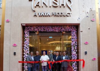 Tanishq Opens Largest Flagship Store at Meena Bazaar, Marking New Phase of GCC Expansion