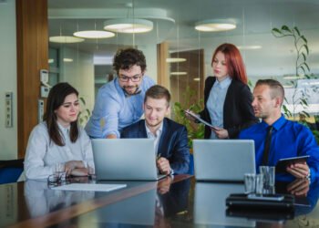 Confidential Reporting Drives Labour Rights Awareness as UAE Workers File 17,000 Complaints