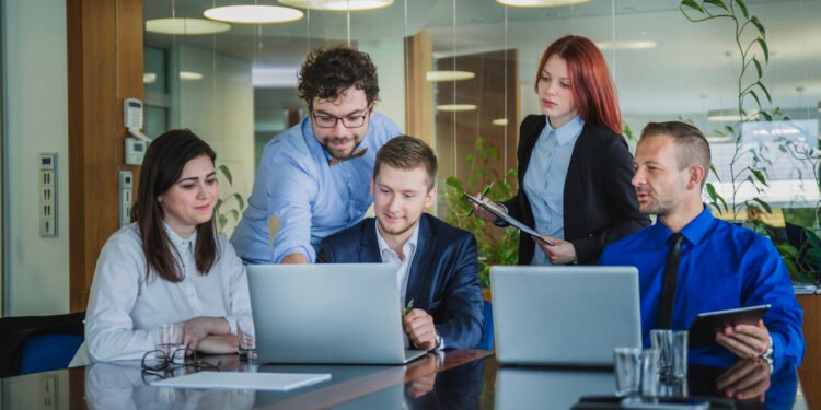 Confidential Reporting Drives Labour Rights Awareness as UAE Workers File 17,000 Complaints