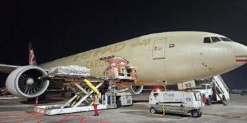 Chartered Cargo Flights Bring Fresh Food Supplies to UAE