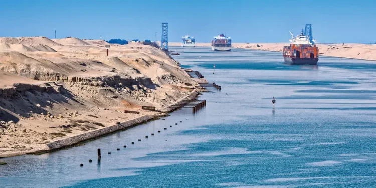 Suez Canal Under Threat? Houthi Attacks Raise Fears of Global “Maritime War”