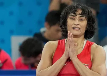 WFI declares Vinesh Phogat ‘ineligible’; sends her show cause