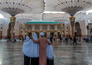 Saudi Arabia Issues Stern Warning: SR20,000 Fine and 10-Year Ban for Hajj Violators