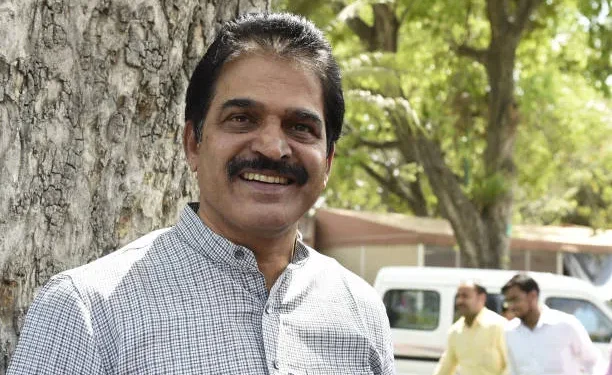 Populism vs. Proximity: How V.D. Satheesan Outmanoeuvred the ‘Kingmaker’ in Kerala’s CM Race