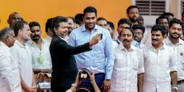 Protocol Row Erupts at CM Vijay’s Swearing-In; ‘Vande Mataram’ Priority Triggers Political Storm