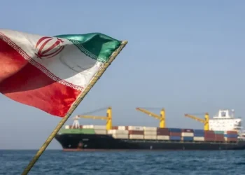 Iran and Oman Move to Reopen Crucial Strait of Hormuz with New Shipping Fees