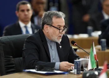 Iran Asserts Exclusive Control Over Strait of Hormuz for Next 30 Days; Warns Against Foreign Intervention