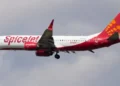 SpiceJet Dubai-Kochi Flight Delayed by Hours Due to Technical Snag; Passengers Stranded Inside Aircraft Without AC