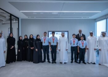 Sheikh Hamdan Congratulates Four Emirati Students on Winning Gold at International Greenwich Olympiad