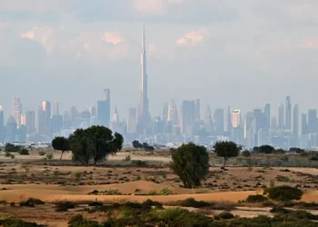 UAE Weekend Weather: Partly Cloudy Skies, Dusty Winds, and Rising Humidity Expected