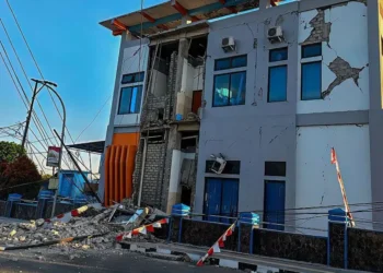 Damaged building structure in Indonesia following a major earthquake