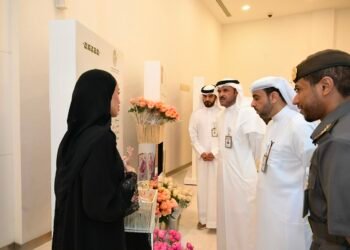 GDRFA Dubai leaders honoring young officers during the International Youth Day ceremony