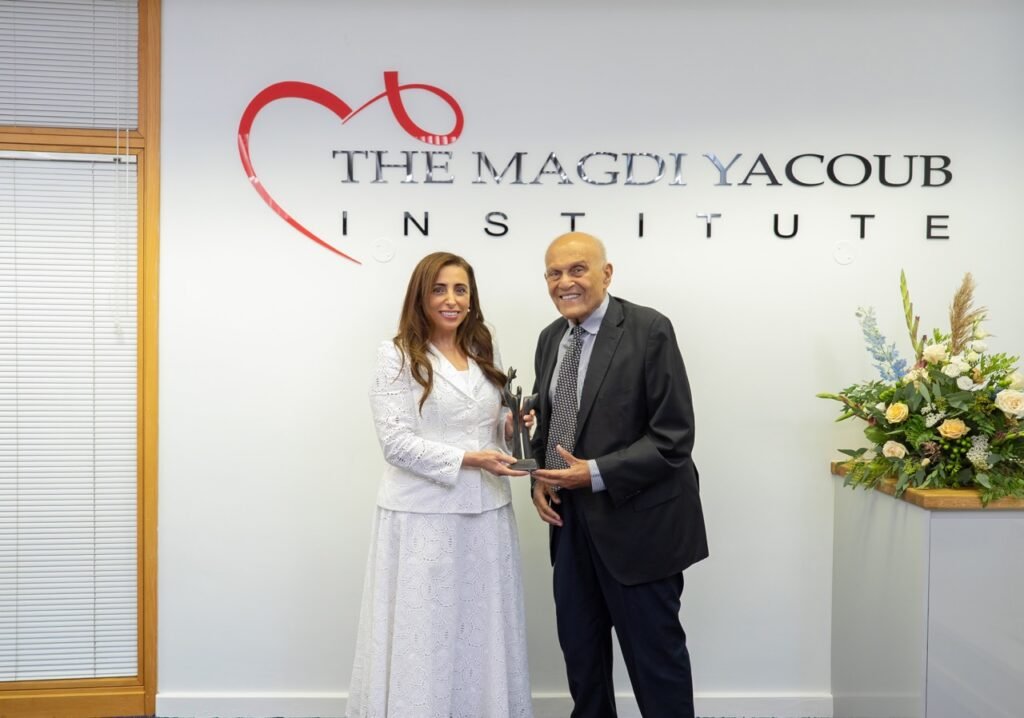 Sheikha Bodour bint Sultan Al Qasimi with Sir Magdi Yacoub at the Magdi Yacoub Institute in Harefield UK