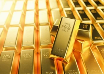 Gold bars and jewellery displayed in a retail outlet in Dubai, UAE.