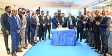 LuLu Exchange marks 17 years in the UAE, returning to its first location at Al Wahda Mall in Abu Dhabi while scaling its network beyond 170 centres and expanding the LuLu Money app.