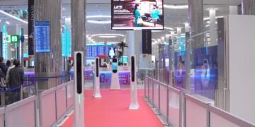Dubai International Airport’s contactless Red Carpet immigration corridor clears passengers in under 5 seconds using AI and biometrics, winning the Dubai-It Award.
