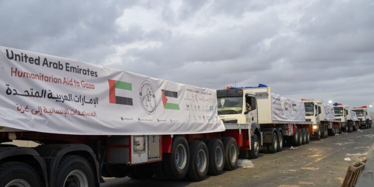 Two UAE aid convoys carrying 259 tonnes of food entered the Gaza Strip under Operation Chivalrous Knight 3, pushing total Emirati deliveries past 137,000 tonnes.